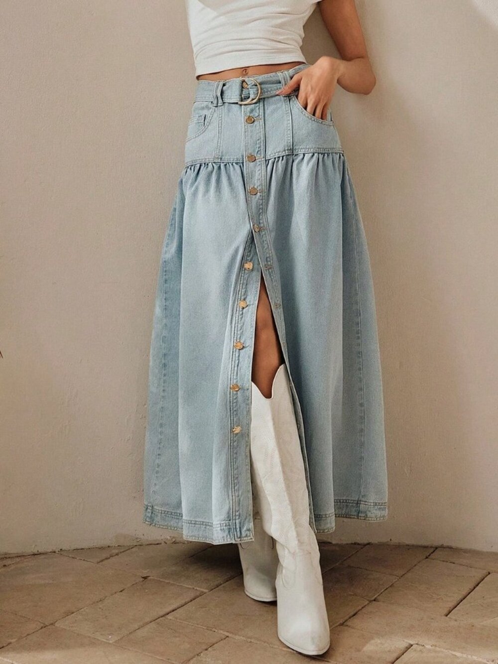 Light Wash Casual Women's Elegant Denim Waist Belt Maxi Skirt With Metal Decor - Picture 5 of 7